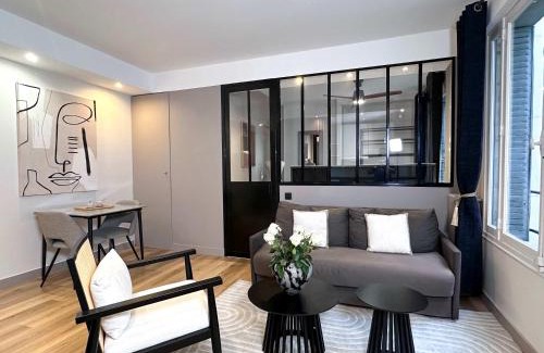 8th Arrondissement Apartamento | Beautiful Loft in Champs-Élysées