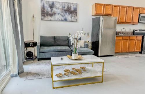 Little Italy Apartamento | Beautiful Loft in Little Italy SD with Parking