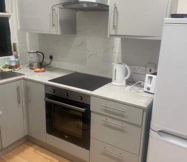 Kentish Town Casa | Beautiful loft with En-Suit in a family house,