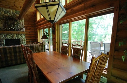 Hayward Cabina | *Beautiful Log Cabin with Sauna*