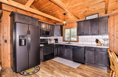 St Germain Cabina | Beautiful Lost lake cabin-Stepaway Vacation Rentals