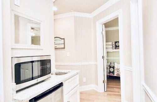 Ocean Isle Beach Casa | Uno de los preciosos gemelos personalizados de OIB: ¡lujo frente al mar! Pregunta por los eventos !!