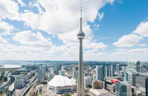 Toronto Entertainment District Apartamento | Beautiful Luxurious Modern Condo With Breathtaking Views