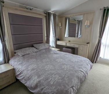 Weymouth Complejo | BEAUTIFUL LUXURY Caravan HAVEN LITTLESEA STUNNING VIEWS Sleeps 6