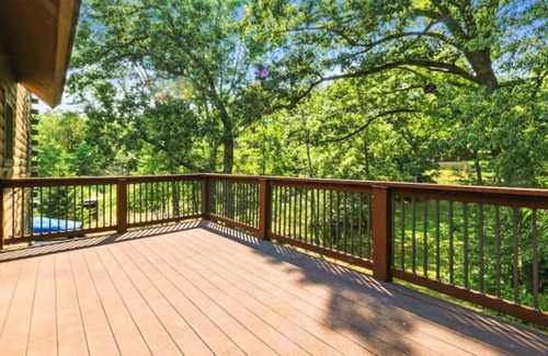 Lauderdale Lakes Cabina | Beautiful Luxury Lake House Log Cabin 4 bed 3 bath