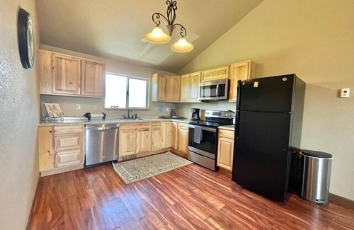 Timber Ridge Ranch Casa | Beautiful Luxury Home with Mountain Views. Close to Hot Springs and Wolf Creek Ski Area.