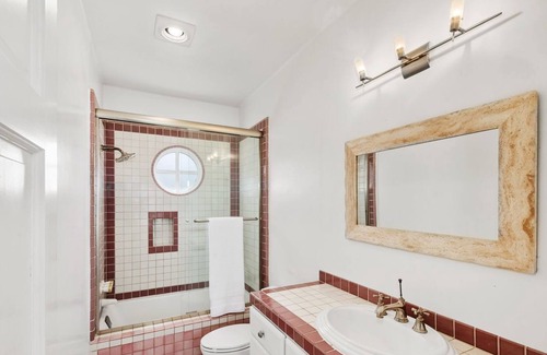 Malibu Villa | Beautiful Malibu home, canyon and ocean views perfect for vacations or filming