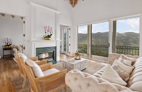 Malibu Villa | Beautiful Malibu home, canyon and ocean views perfect for vacations or filming