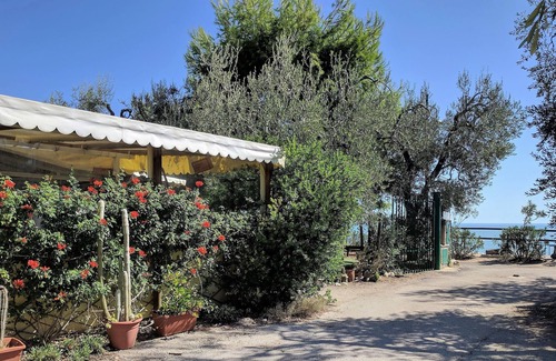 Mattinata Casa | Hermosa casa de estilo mediterráneo en el mar con terraza privada en el Gargano
