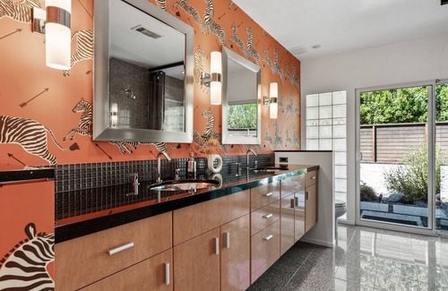 Deepwell Estates Casa | Beautiful Mid-Century Modern Home in Deepwell