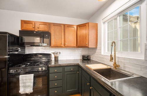Blenman-Elm Casa | Beautiful mid century 2-bedroom house in central Tucson with AC and WiFi