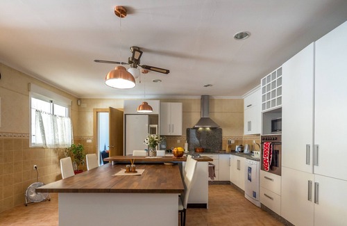 Aspe Villa | Hermosa villa moderna de 4 dormitorios y piscina privada con capacidad para 9-10 personas Aspe (Elche)