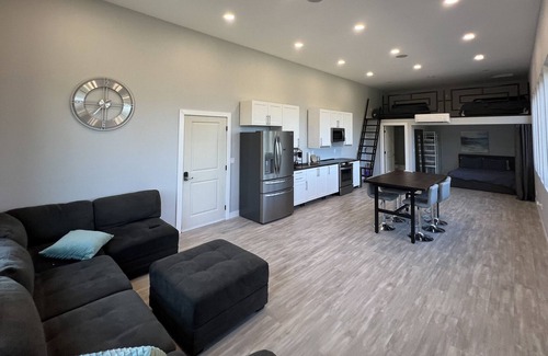 Crawfordsville Apartamento | Beautiful Modern Country Get Away Minutes Away From The City