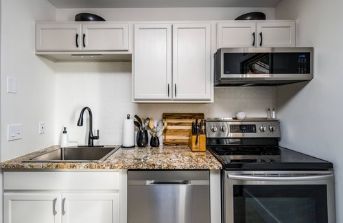 Hunter Casa | Beautiful Modern Hunter Mountain Retreat - Great Hiking!