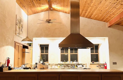 Sonora Casa | Beautiful, Modern Straw Bale House