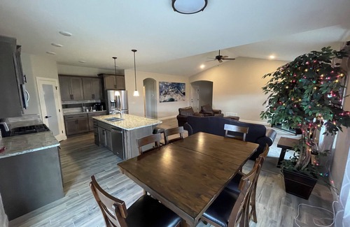Bozeman Casa | Beautiful Montana home with panoramic mountain views