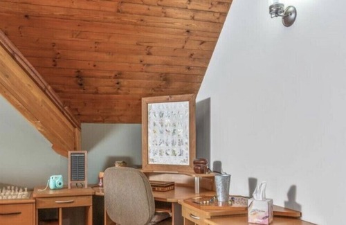 Questa Woods Cabina | Beautiful Mountain Chalet w/hot tub