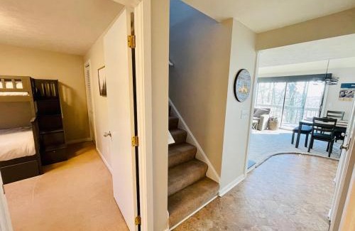 Wintergreen Apartamento | Beautiful Mountain Getaway - Walk to Everything!