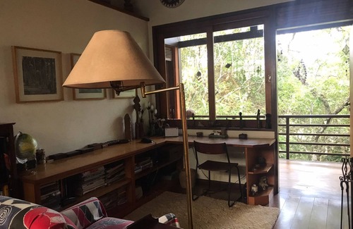 Atibaia Casa | Hermosa casa de montaña en la comunidad cerrada cerca de la capital de SP.