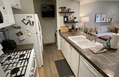 Lake Forest Condominio | Beautiful Mountain Modern Home With Office