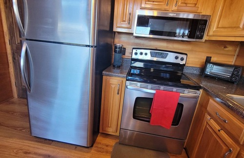 Hiawassee Cabina | Beautiful Mountain Views, Fast WiFi, No Pet Fees