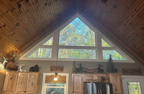 Swannanoa Casa | Nueva hermosa cabaña de montaña con vistas de 180 grados