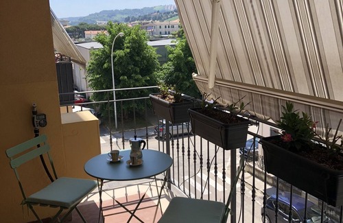 Porto San Giorgio Apartamento | Beautiful newly renovated apartment close to the centre and the beach