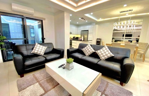 Poblacion District Casa | Beautiful new 3 level luxury Town House Davao City