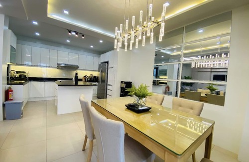 Poblacion District Casa | Beautiful new 3 level luxury Town House Davao City