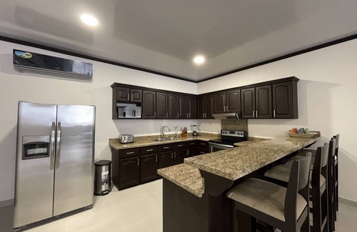 Chachagua Casa | Beautiful New 4 Bedroom 4.5 Bath Condo w/ Garage