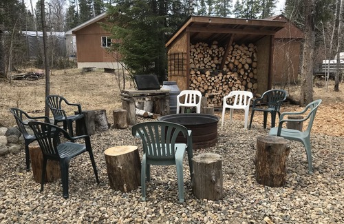 Manitoba Casa | beautiful new cabin with lake access