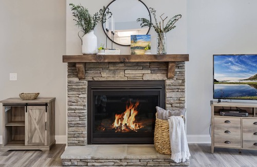 Salem Casa | Beautiful new construction in Turtle Head community on Lake Keowee