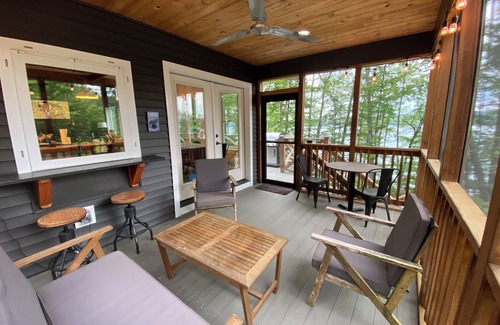 Bridgton Casa | Beautiful new modern cabin with 100 feet of shoreline on Long Lake