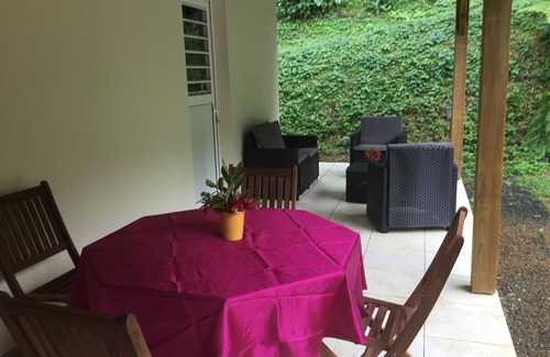 Saint-Joseph Casa | Hermosa nueva T2 en bosque tropical con piscina