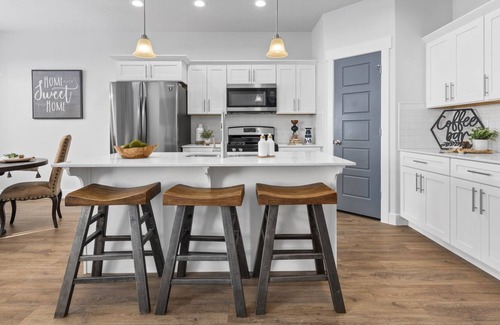 Vineyard Casa | Beautiful New Townhome in Vineyard!