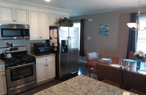 Seaside Heights Casa | Hermosa casa nueva, ubicación perfecta, cerca de todo.