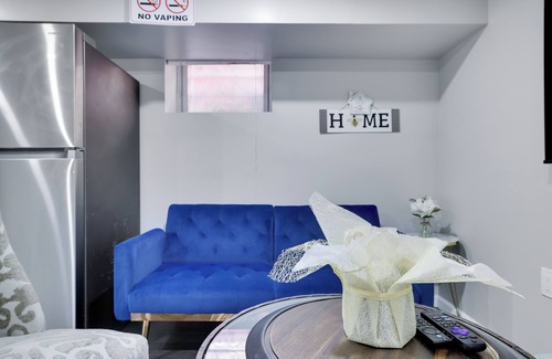 Weequahic Apartamento | BEAUTIFUL NEWLY BUILT FOUR BEDROOM BASEMENT APARTMENT