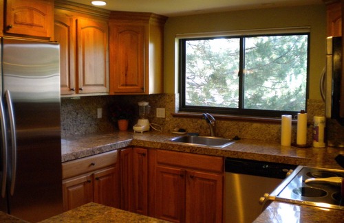 Elkhorn Village Condominio | Hermoso, recientemente remodelado Ridge Condo en Elkhorn