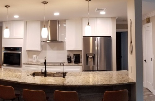 Fort Myers Casa | Beautiful, newly renovated ranch with private pool, 25 minutes from the beach.