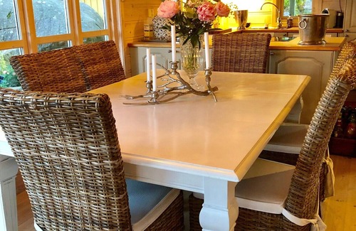 Sandefjord Cabina | Beautiful cabin in Sandefjord with sea view and just steps to the beach.
