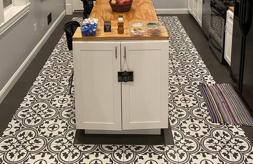 Manchester Casa | Beautiful Northside Victorian - close to stadiums and downtown
