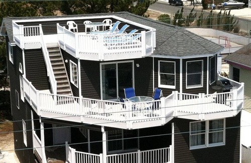 South Beach Haven Casa | Hermosas vistas al mar y a la bahía: 3 terrazas, 2 MBR Suites, 2 LR, parque / parque infantil