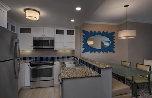 Myrtle Beach Complejo | Beautiful Ocean View 2-bedroom Villa with resort amenities