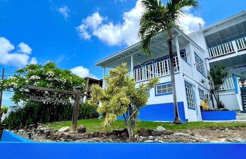 Culebra Pueblo Casa | Beautiful ocean view 4-bedroom house with AC in the island of Culebra PR
