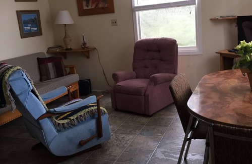 Canoe Cove Cabaña | Hermosa vista al mar South Shore 2. 5 habitaciones Cottage