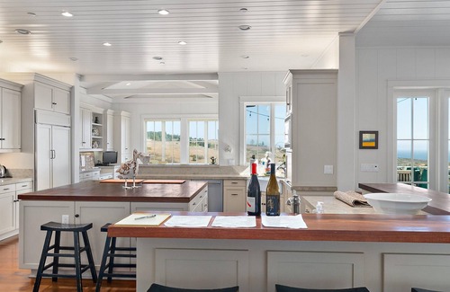 Park Hill Casa | Beautiful Ocean View Home for entertaining