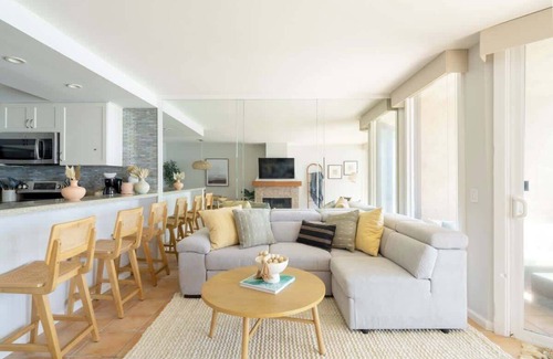 Solana Beach Condominio | Beautiful Oceanfront Condo with Endless Views