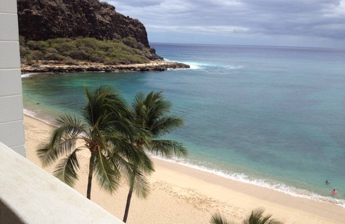 Makaha Condominio | Hermoso condominio frente al mar en el lado oeste de Oahu. Espectaculares puestas de sol