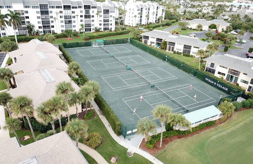 Fort Pierce Condominio | Resort frente al mar hermosa con todas las comodidades