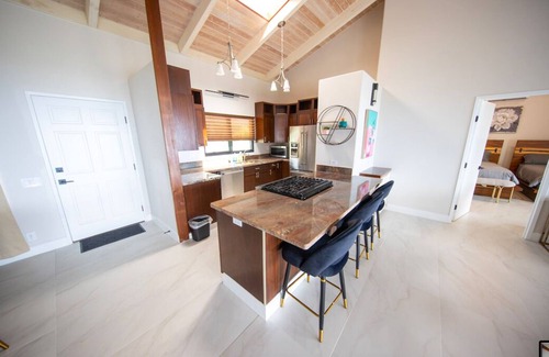 Kailua-Kona Casa | Beautiful Oceanview Home